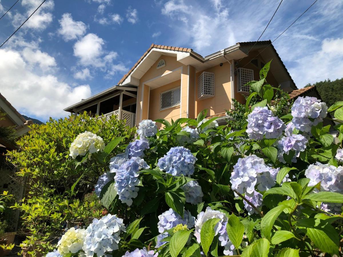 Villa Relax Fujikawaguchiko Esterno foto